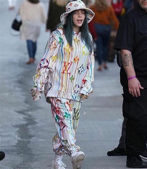 billie eilish skischoen louis vuitton|Billie Eilish new face.